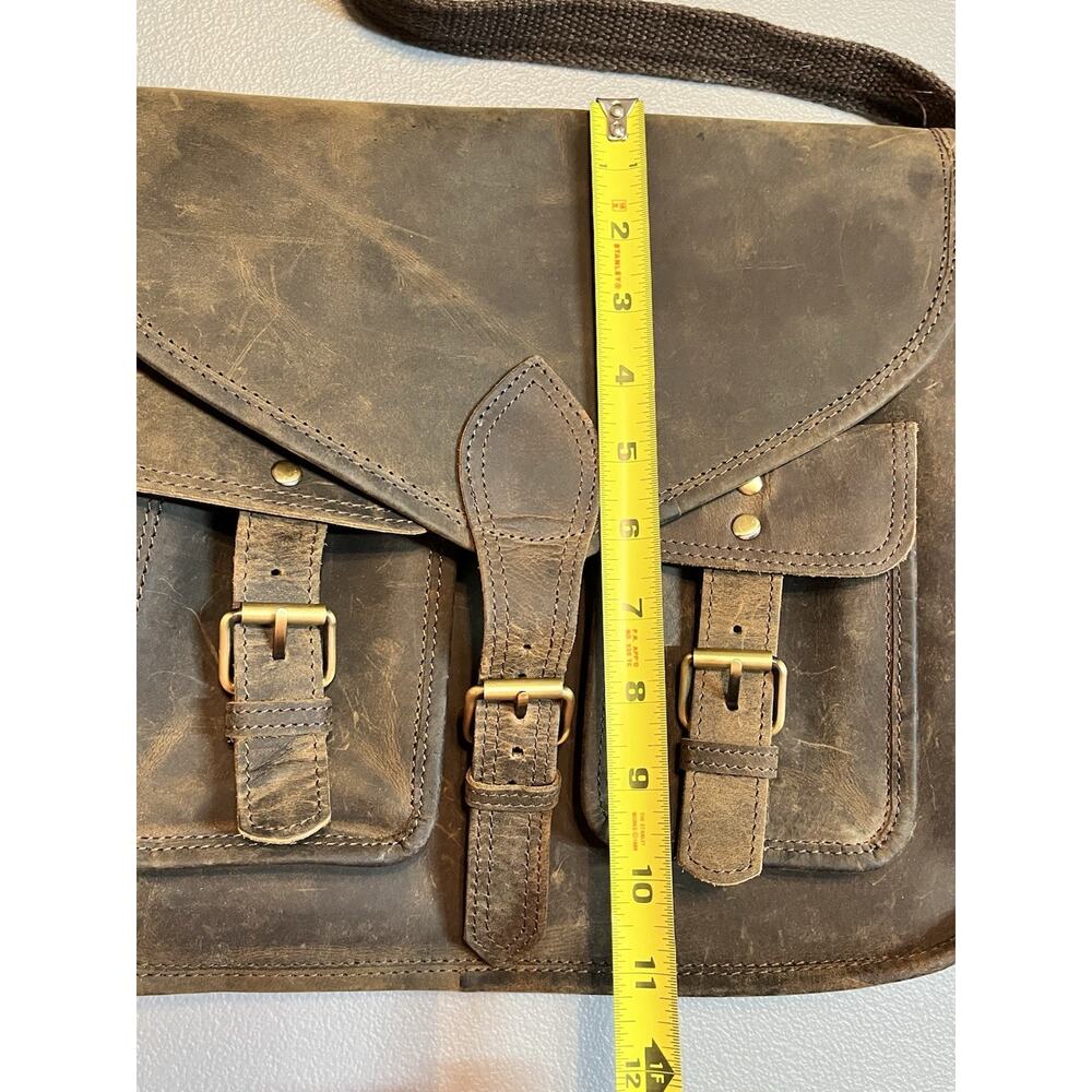 Brown Leather Messenger Bag Satchel Crossbody Distressed Pockets Buckle Accents - Picture 16 of 16